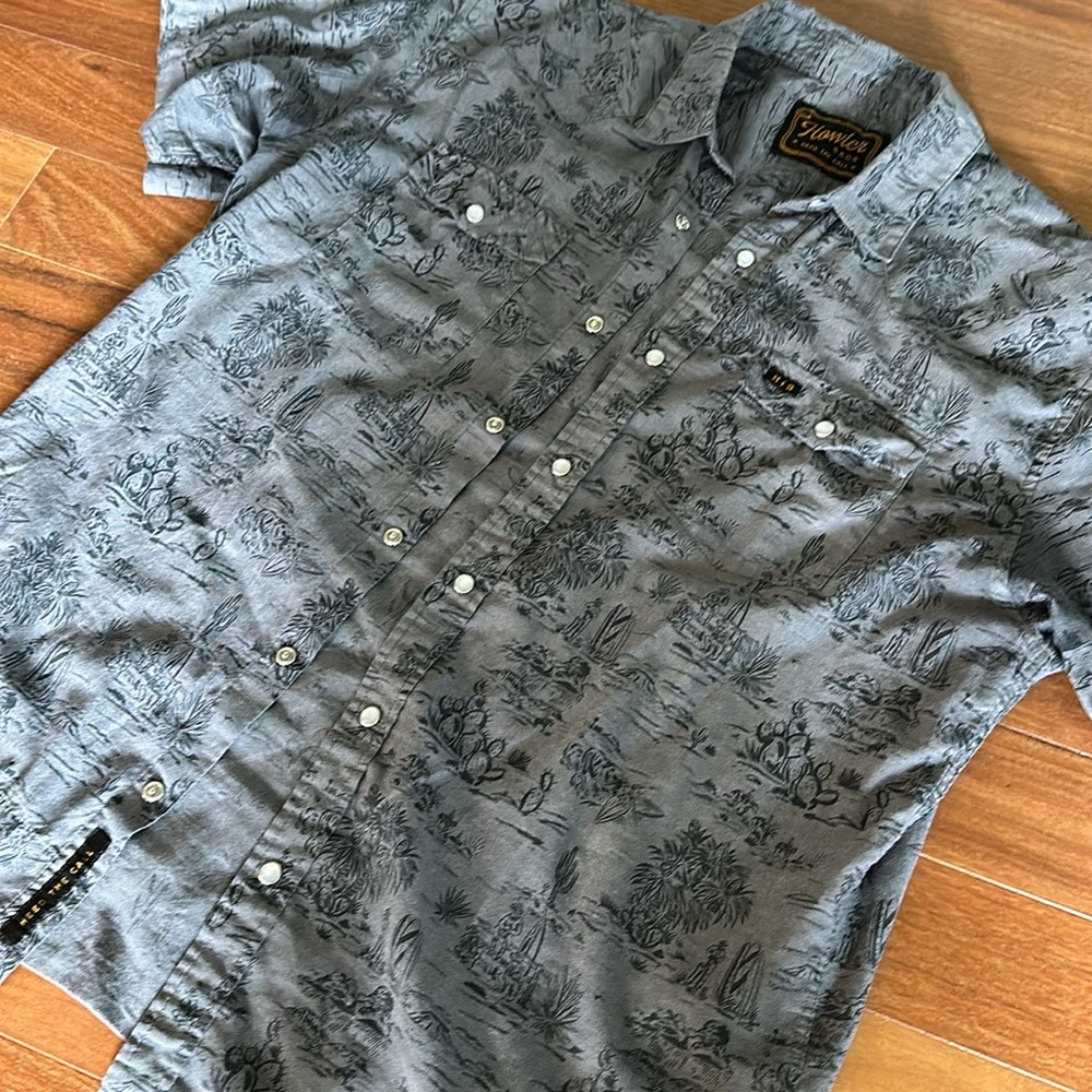 Howler Brothers Pear Snap - Men’s L